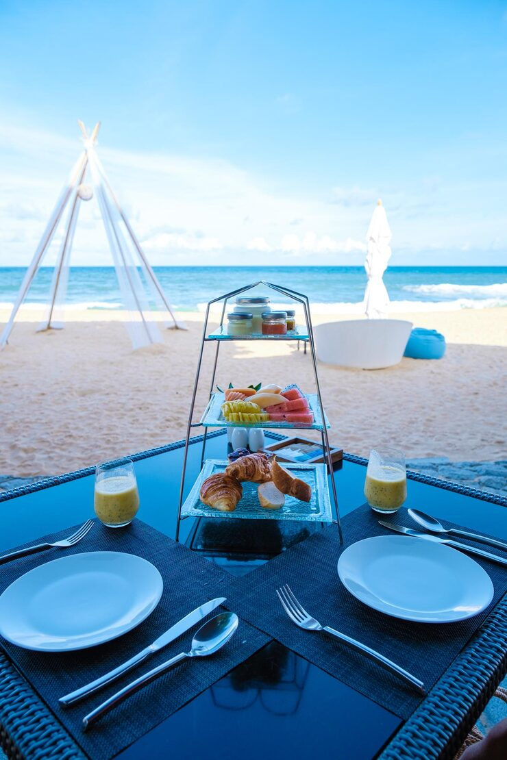 VIP Brunch + Games + Sunset Cocktails